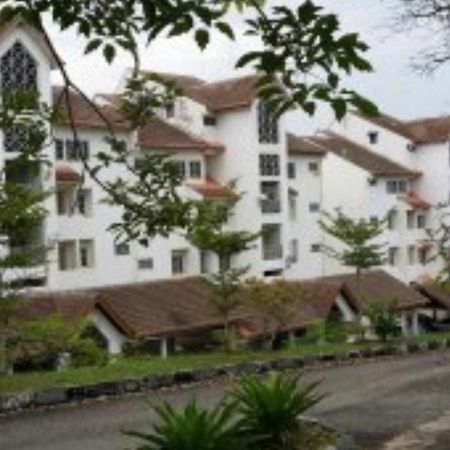 Ayang Homestay Bukit Tinggi Exterior foto